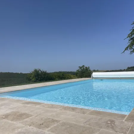 Lauraguel D'hotes Pensionat 3*